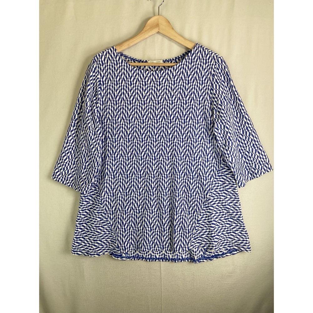 Habitat Blue White Pattern Top Womens Size M 3/4 Sleeve Textured Casual